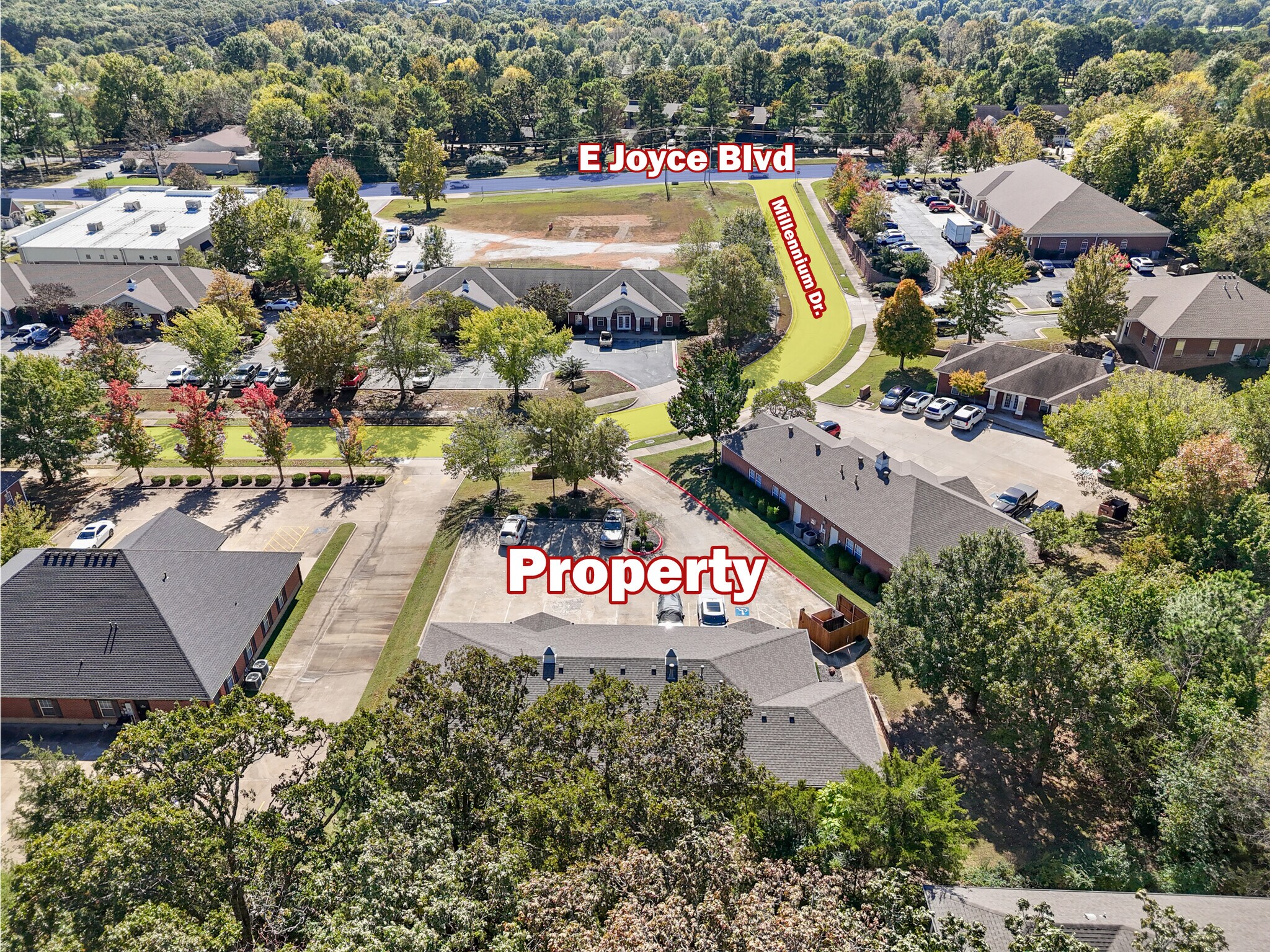 2786 E Millennium Dr, Fayetteville, AR à louer Photo principale– Image 1 sur 13