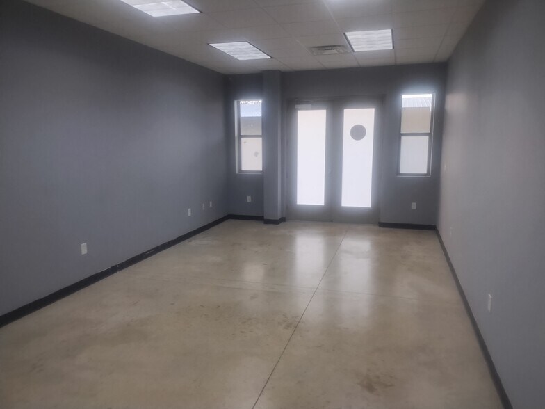7212 Goforth Rd, Kyle, TX à louer - Photo intérieure – Image 3 sur 6