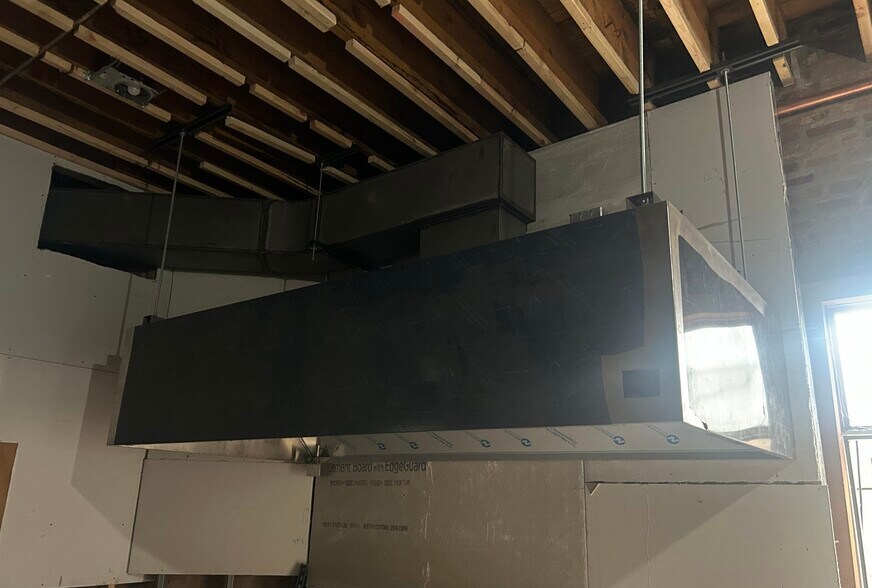 485 N Milwaukee Ave, Chicago, IL à louer - Photo intérieure – Image 3 sur 8