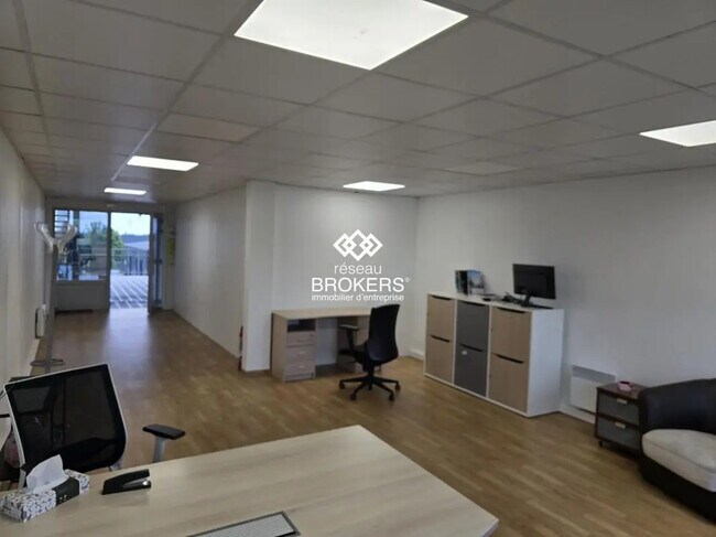 Plus de détails pour Bureau à vendre