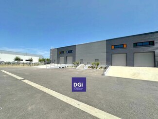 Plus de détails pour Local d'activités à louer