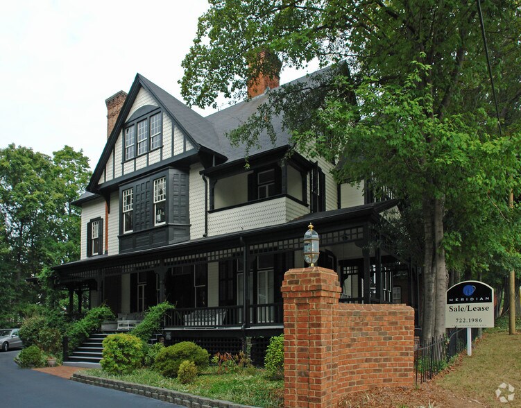 224 S Cherry St, Winston-Salem, NC à louer - Photo principale – Image 1 sur 3
