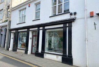 Plus de détails pour 4-6 Queen St, Carmarthen - Local commercial à louer