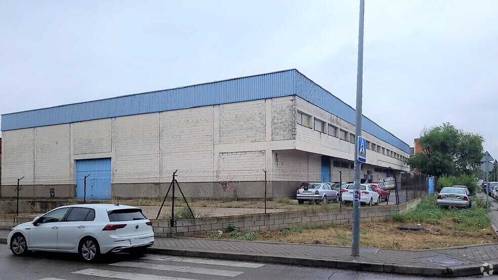 Industriel/Logistique dans Torrejón de Ardoz, Madrid à vendre - Photo de l’immeuble – Image 2 sur 13
