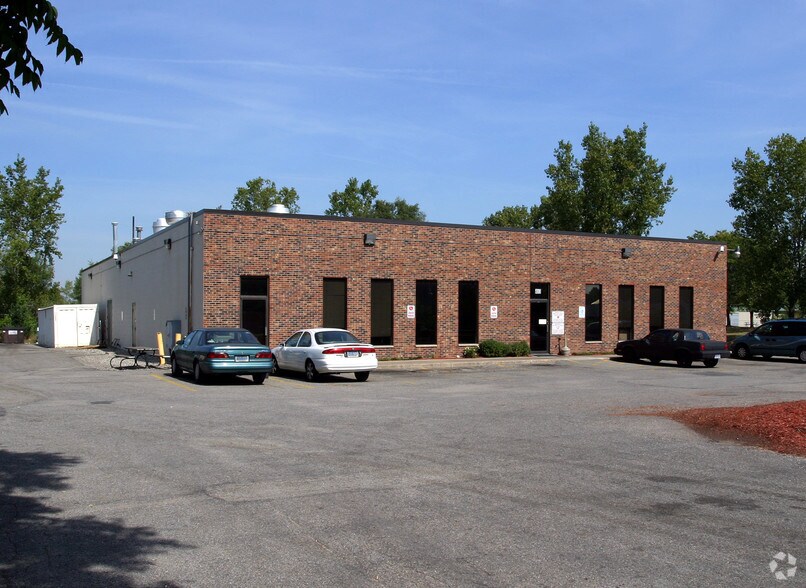 441-463 44th St SE, Grand Rapids, MI à louer - Photo de l’immeuble – Image 1 sur 5