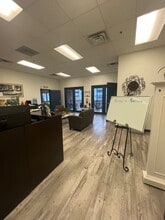 425 Buford Hwy, Suwanee, GA à louer Photo intérieure– Image 2 sur 6
