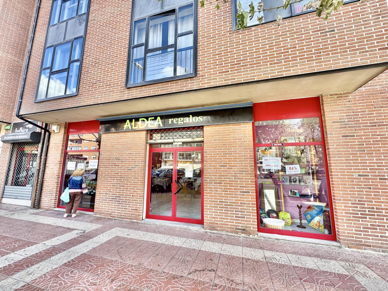 Local commercial dans Ávila, Ávila à louer Photo intérieure– Image 1 sur 10