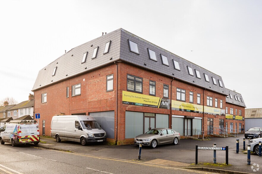 244-256 Station Rd, Addlestone à vendre - Photo de l’immeuble – Image 2 sur 2