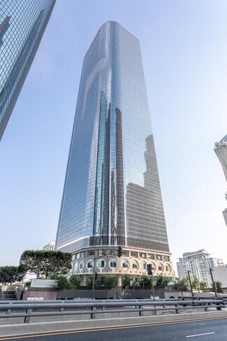 Plus de détails pour 350 S Grand Ave, Los Angeles, CA - Local commercial à louer