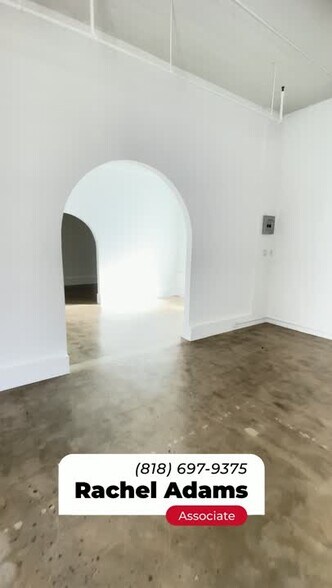 1050-1054 N Cahuenga Blvd, Los Angeles, CA à louer - Vidéo sur l’annonce professionnelle – Image 2 sur 10