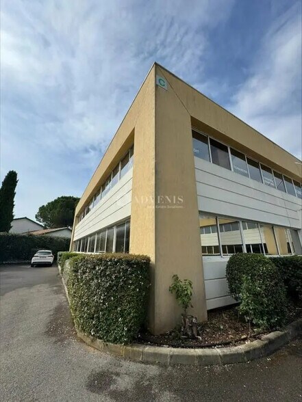 Bureau dans Baillargues à louer - Photo de l’immeuble – Image 3 sur 6