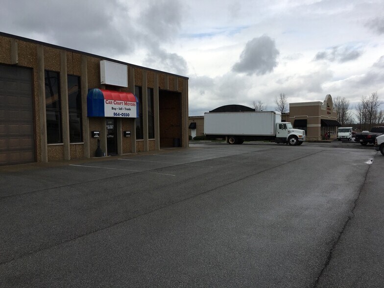 8602 Mississippi St, Merrillville, IN à louer - Photo de l’immeuble – Image 1 sur 3