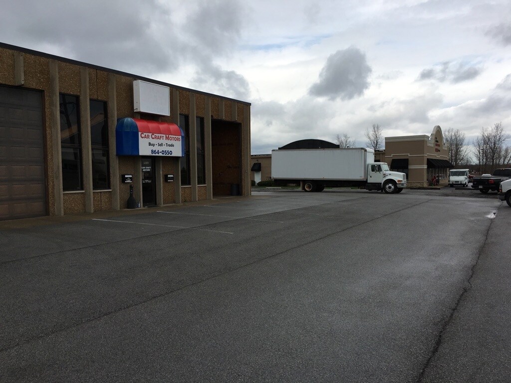 8602 Mississippi St, Merrillville, IN à louer Photo de l’immeuble– Image 1 sur 4