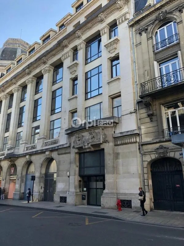 Bureau dans Reims à louer Photo de l’immeuble– Image 1 sur 6