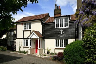 Plus de détails pour Lower Teddington Rd, Kingston Upon Thames - Bureau à louer