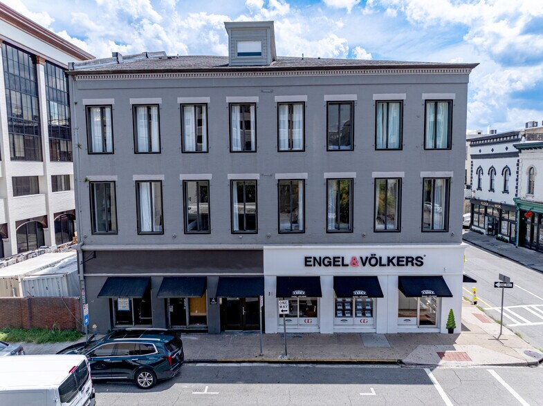 31 W congress St, Savannah, GA à vendre - Photo de l’immeuble – Image 2 sur 4