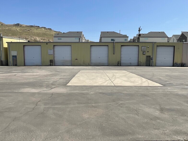 425 W 800 N, Salt Lake City, UT à louer - Photo de l’immeuble – Image 2 sur 15