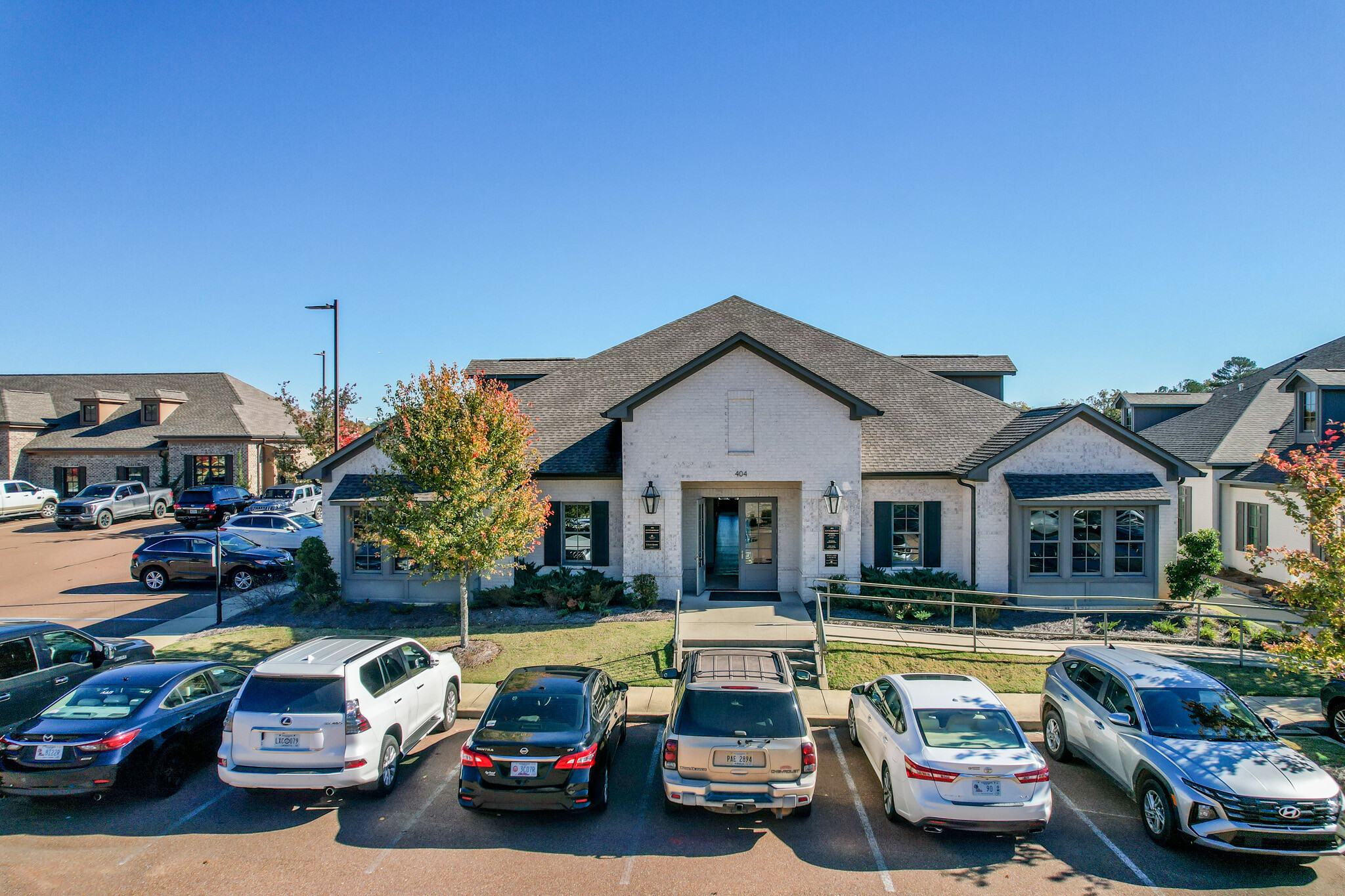 404 Enterprise Dr, Oxford, MS à vendre Photo de l’immeuble– Image 1 sur 44