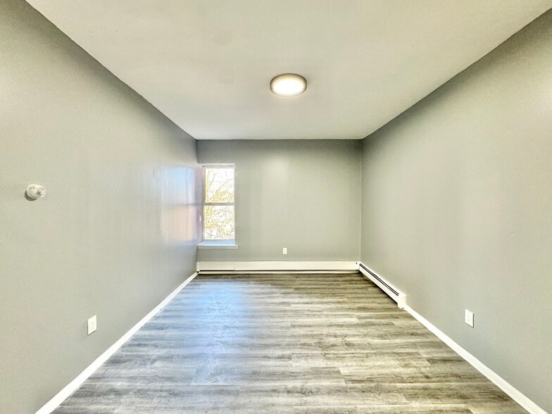 153 Pierson St, Orange, NJ à vendre - Photo de l’immeuble – Image 3 sur 39