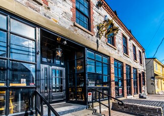 Plus de détails pour 232 Water St, Carbonear, NL - Local commercial à vendre