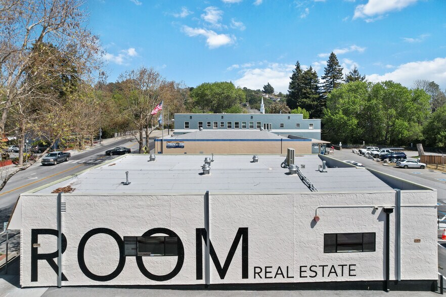 4746 Soquel Dr, Soquel, CA à vendre - Photo de l’immeuble – Image 3 sur 24