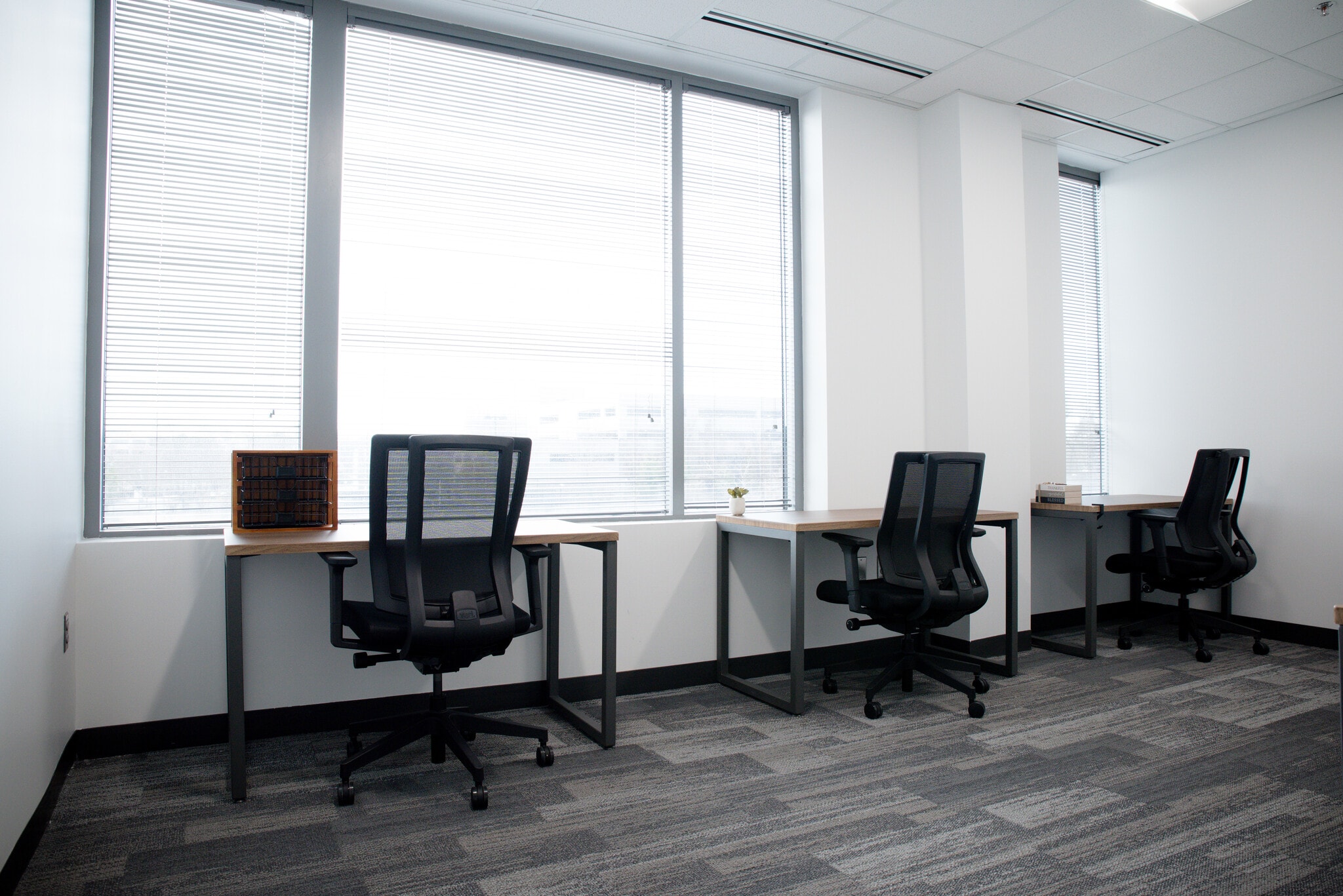 5825 University Research Ct, College Park, MD à louer Photo intérieure– Image 1 sur 1