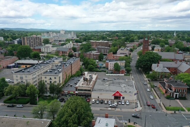 190 Farmington Ave, Hartford, CT à vendre - Photo de l’immeuble – Image 3 sur 13
