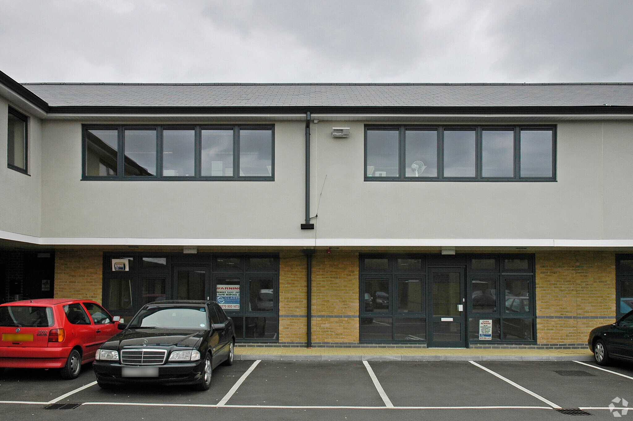 Botley Rd, Southampton à louer Photo principale– Image 1 sur 5