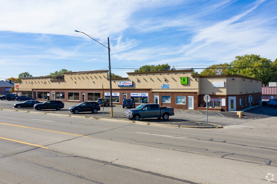 15511-15583 S Dixie Hwy, Monroe, MI à louer - Photo de l’immeuble – Image 2 sur 6