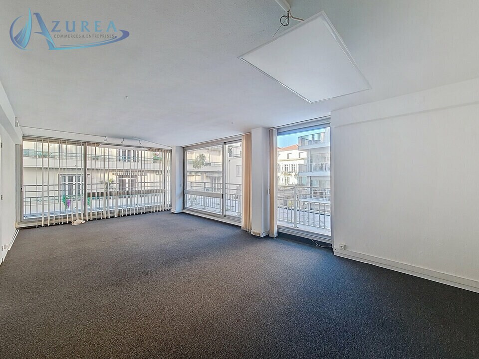 Bureau dans Nice à louer Photo intérieure– Image 1 sur 7