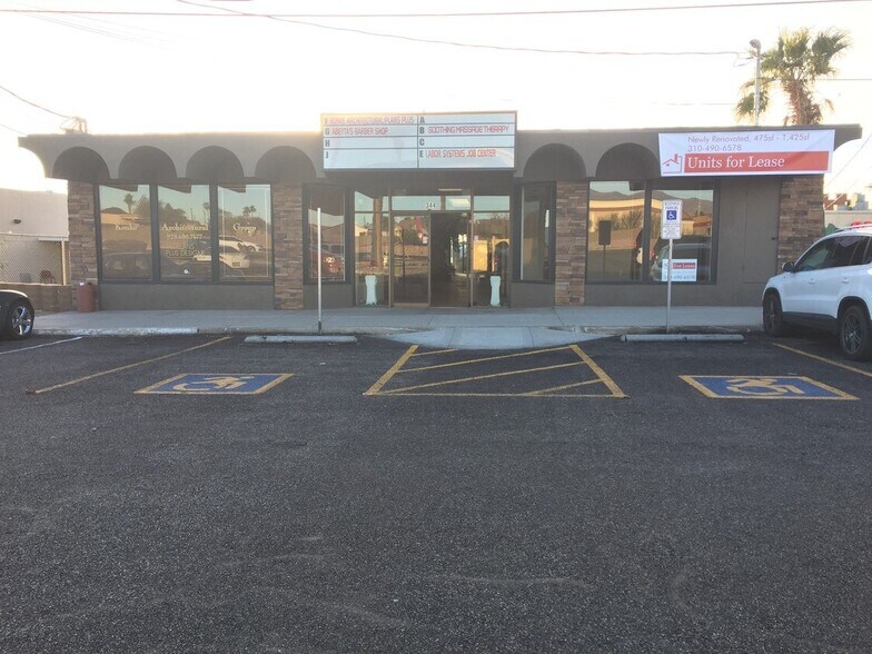 344 London Bridge Rd, Lake Havasu City, AZ à louer - Photo de l’immeuble – Image 2 sur 6