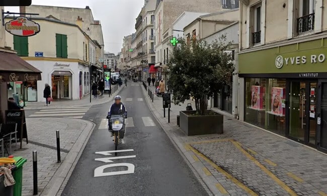 Plus de détails pour Local commercial à louer