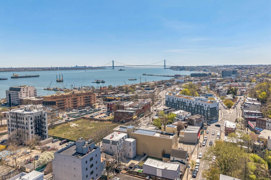 450 Saint Marks Pl, Staten Island, NY à vendre - Photo de l’immeuble – Image 3 sur 6