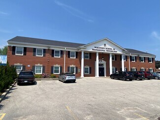 Plus de détails pour 9120 W Hampton Ave, Milwaukee, WI - Bureau à vendre