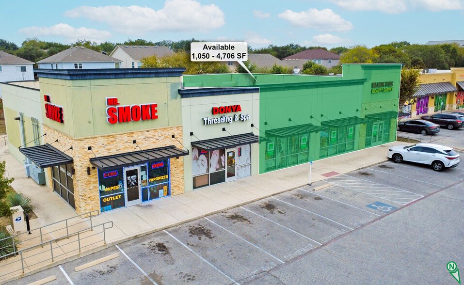 9418 Potranco Rd, San Antonio, TX à louer - Photo de l’immeuble – Image 2 sur 8