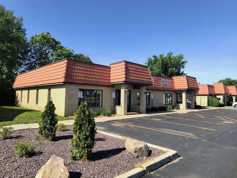 910 Richard Rd, Dyer, IN à louer - Photo principale – Image 1 sur 8