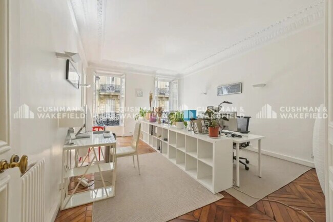 Plus de détails pour 5 Rue Frédéric Bastiat, Paris - Bureau à louer