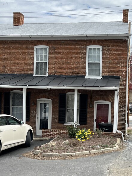 113-119 S Kent St, Winchester, VA à louer - Photo de l’immeuble – Image 2 sur 13