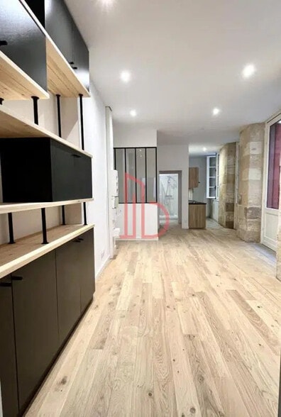 Bureau dans Bordeaux à louer - Photo de l’immeuble – Image 3 sur 6