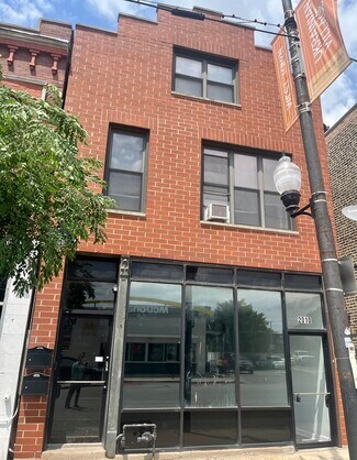 Plus de détails pour 2010 W Chicago Ave, Chicago, IL - Local commercial à vendre