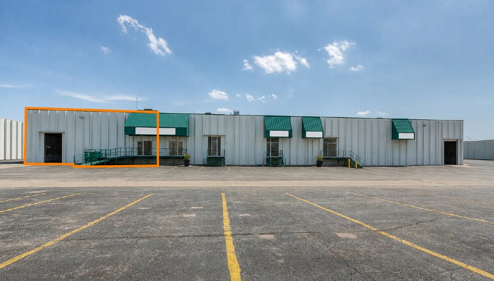 4104-4110 NW Riverside St, Riverside, MO à louer - Photo de l’immeuble – Image 1 sur 6