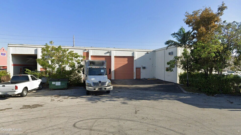 10835-10855 SW 188th St, Miami, FL à vendre - Photo de l’immeuble – Image 2 sur 5