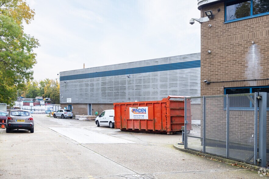 London Rd, Swanley à vendre - Photo de l’immeuble – Image 3 sur 4