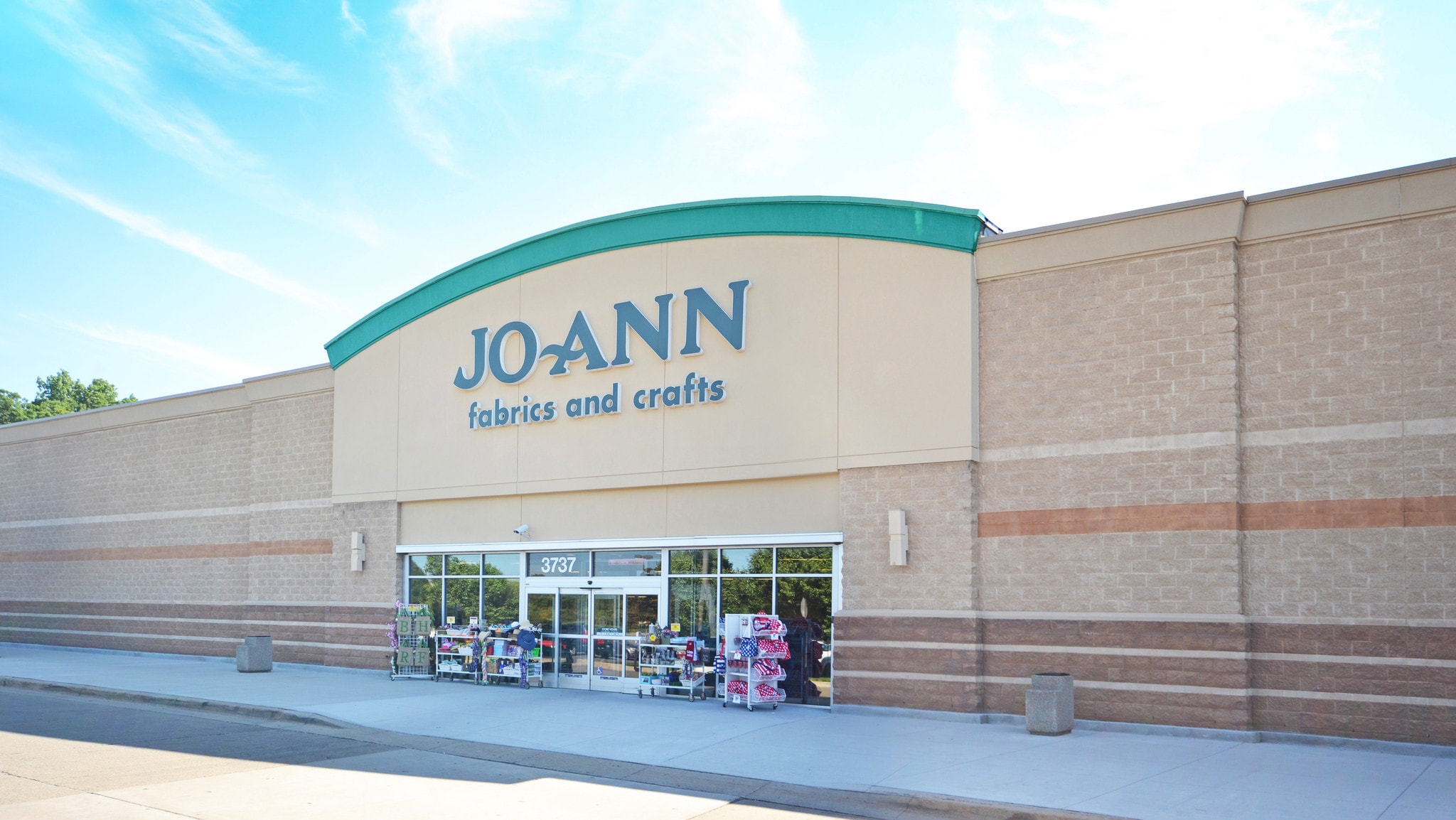 3737 Carpenter Rd, Ypsilanti, MI à vendre Photo principale– Image 1 sur 18