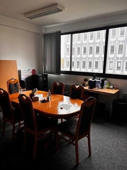 Bureau dans Noisy-le-Grand à louer - Photo intérieure – Image 3 sur 6