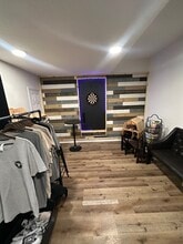 110 Main St, Parkville, MO à louer Photo intérieure– Image 2 sur 6