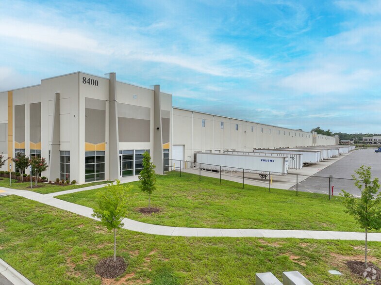 8400 Automation Dr NW, Concord, NC à louer - Photo principale – Image 1 sur 4