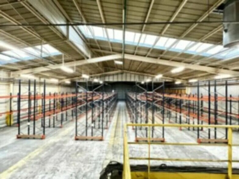 Industriel/Logistique dans Saint-Romain-de-Colbosc à louer - Photo de l’immeuble – Image 1 sur 1