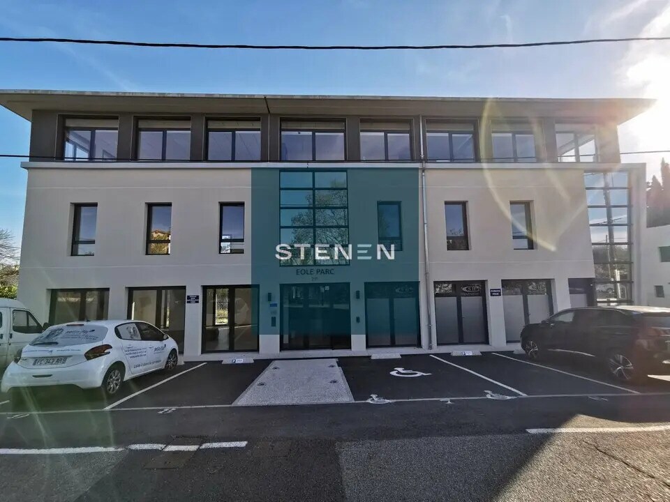 215 Rue De La Coquillade, Aix-en-Provence à louer Photo de l’immeuble– Image 1 sur 8