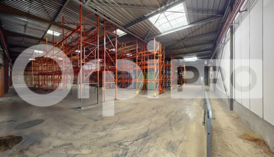 Industriel/Logistique dans Saint-Quentin-Fallavier à vendre Photo intérieure– Image 1 sur 4